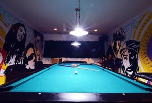 BILLIARD HALL3